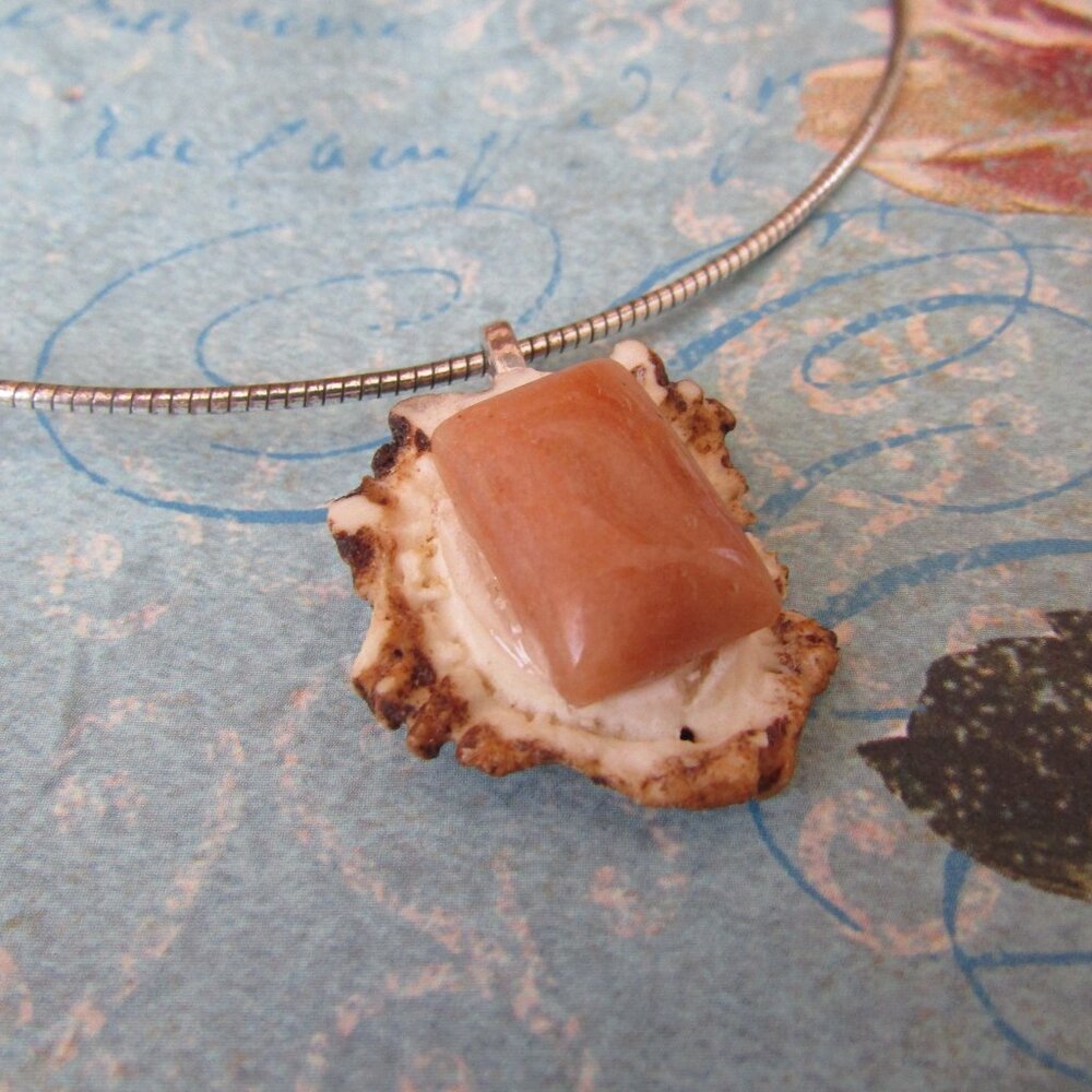 Jasper Brown Rectangle Stone Antler Slice Pendant on Vintage Snake Choker Chain